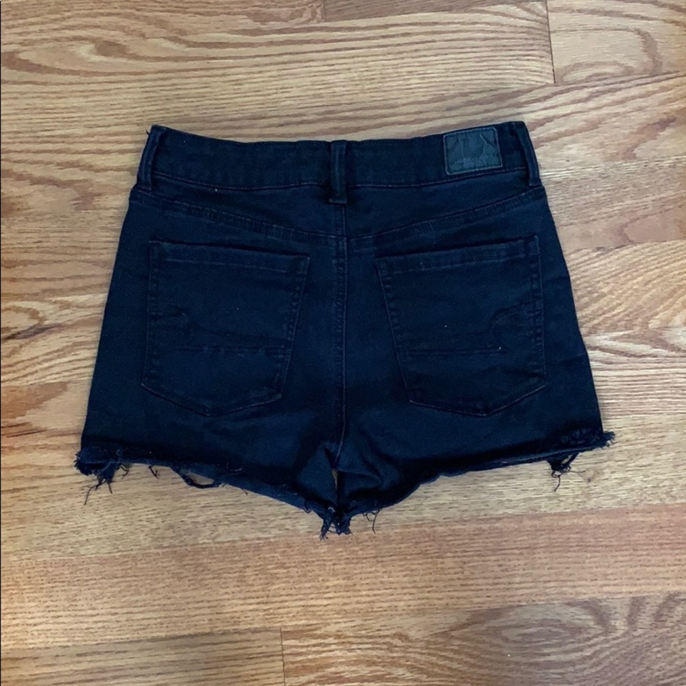 American Eagle High Rise Short - Picture 2 of 2